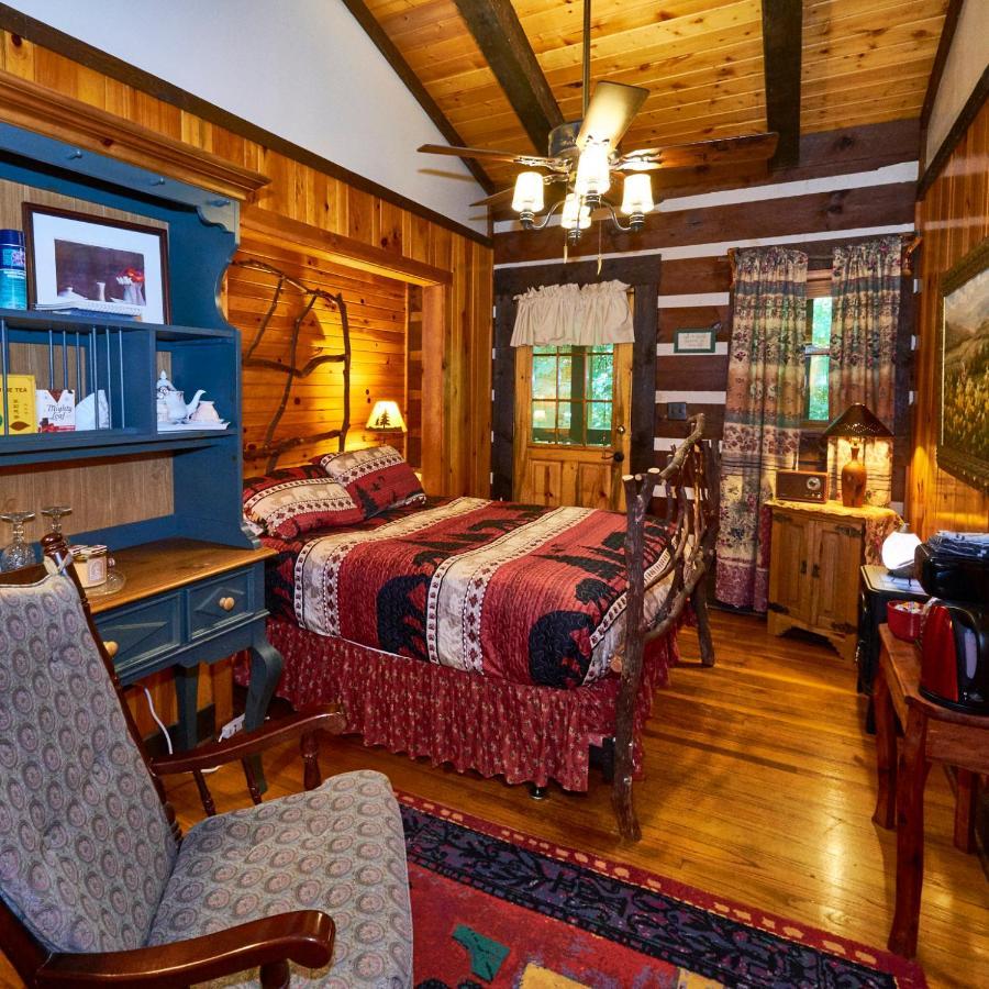 Bed & Breakfast Creekwalk With